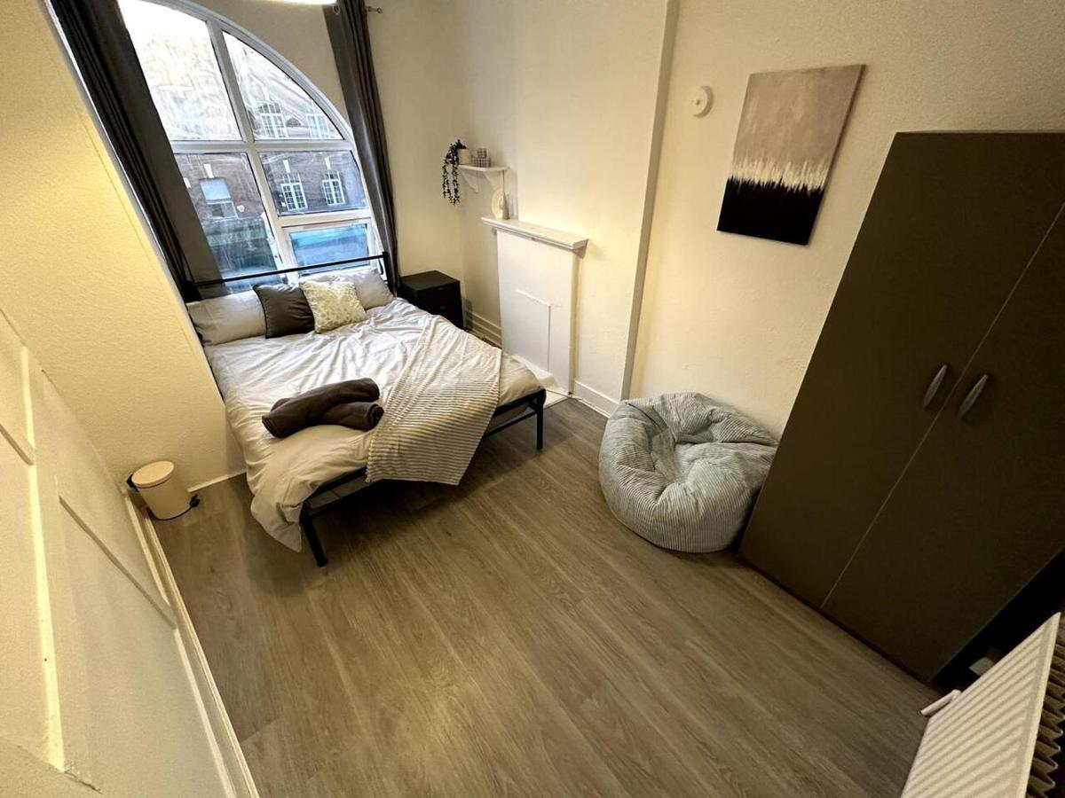 Wonderful 2 Bedroom On Tower Bridge Londres Exterior foto